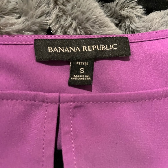 Banana Republic lilac keyhole blouse size small petite - Picture 10 of 14